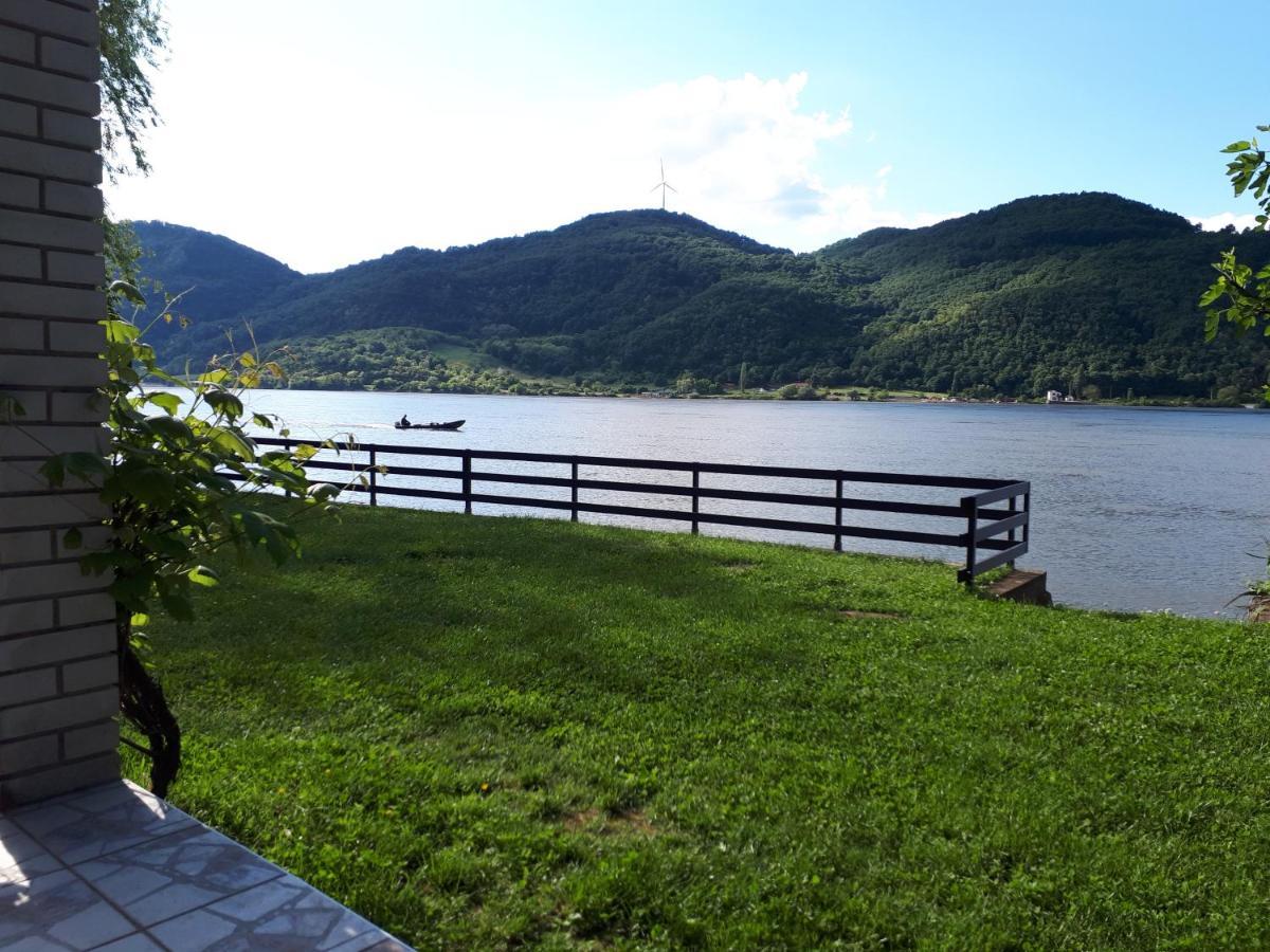 Dedin raj Villa Golubac Buitenkant foto